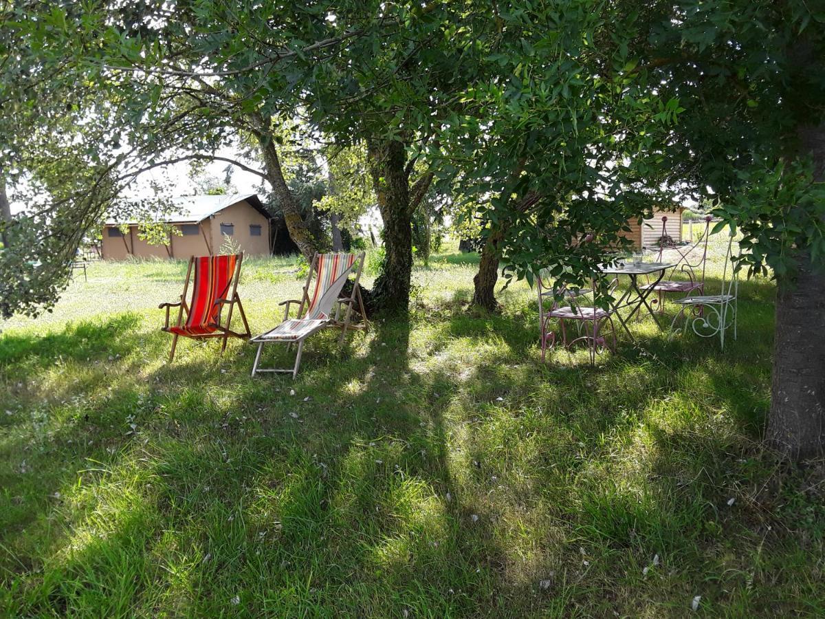 Bed and Breakfast Loge & Broc La Possonniere Экстерьер фото