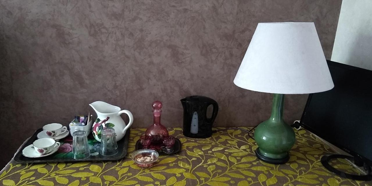 Bed and Breakfast Loge & Broc La Possonniere Экстерьер фото