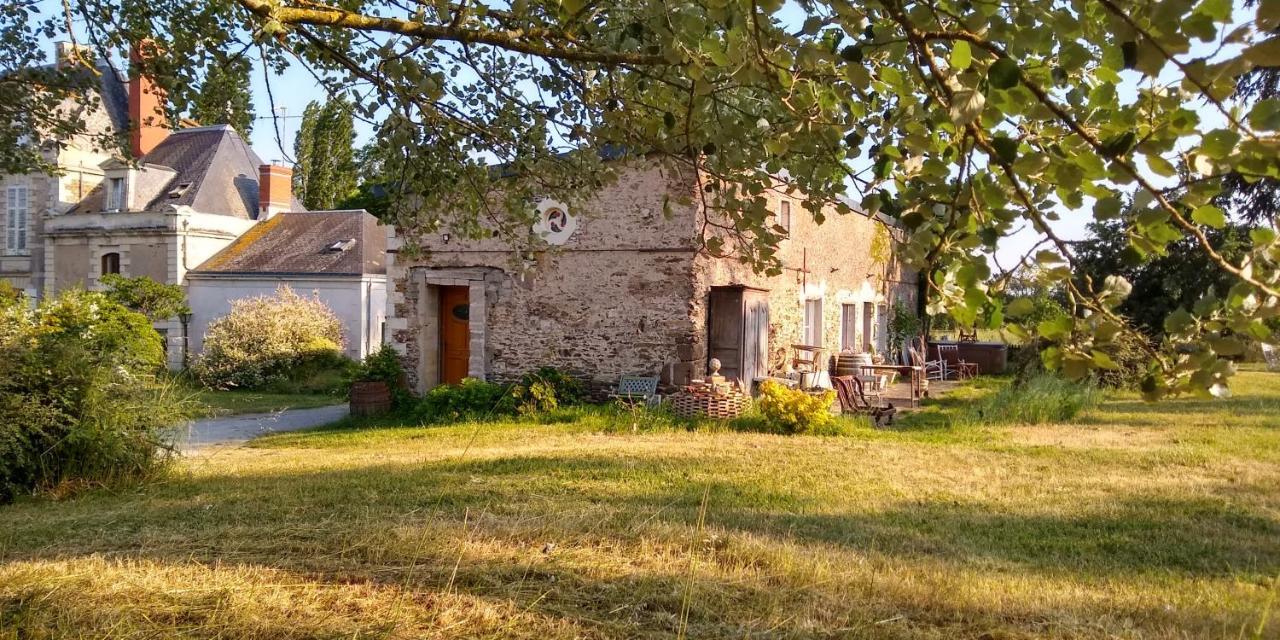 Bed and Breakfast Loge & Broc La Possonniere Экстерьер фото